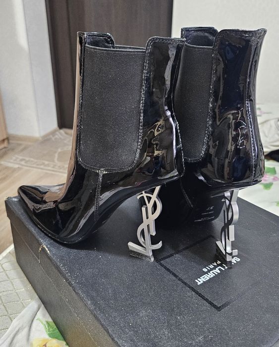 Ботильоны YSL,новые