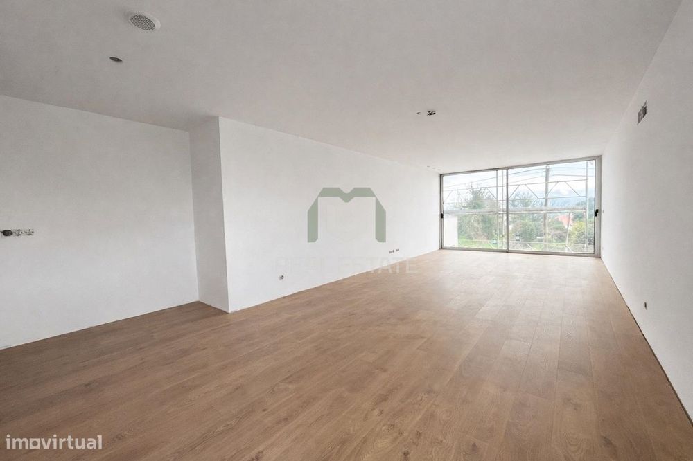 Apartamento T3 NOVO no centro de Amares