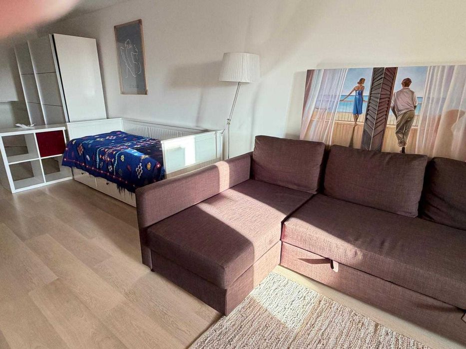Arrendamento de apartamento T0 na Rua Elvira Velez, 1