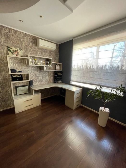 Продаж таунхауса в нагірній частині по вул. Переяславська