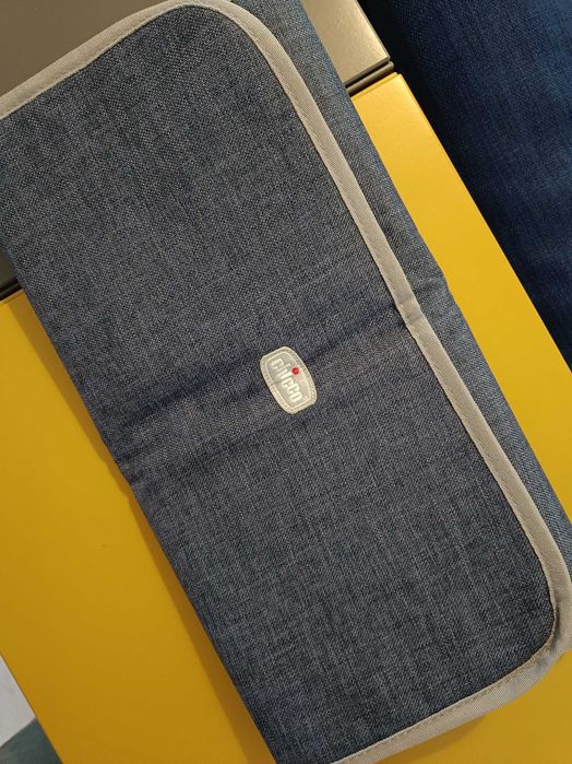 Cabaz de Bebé, Babetes, muda fraldas, bolsa transporte e cobertores