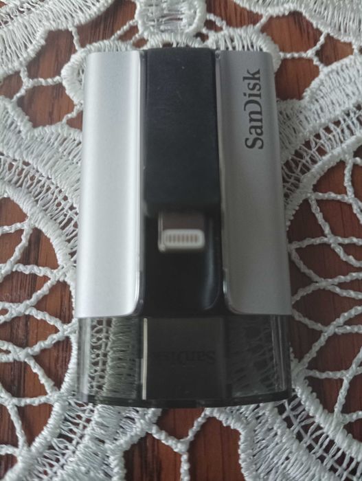 SanDisk 64GB iXpand iPhone/iPad jak nowe