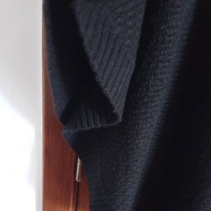 Camisola/capa preta