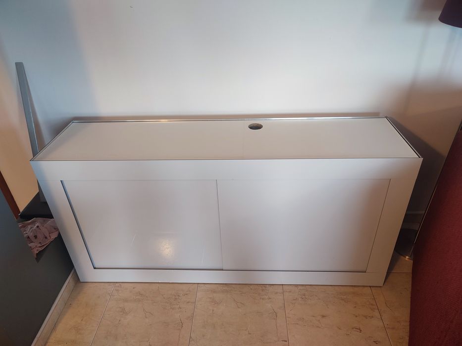 Móvel para aquário