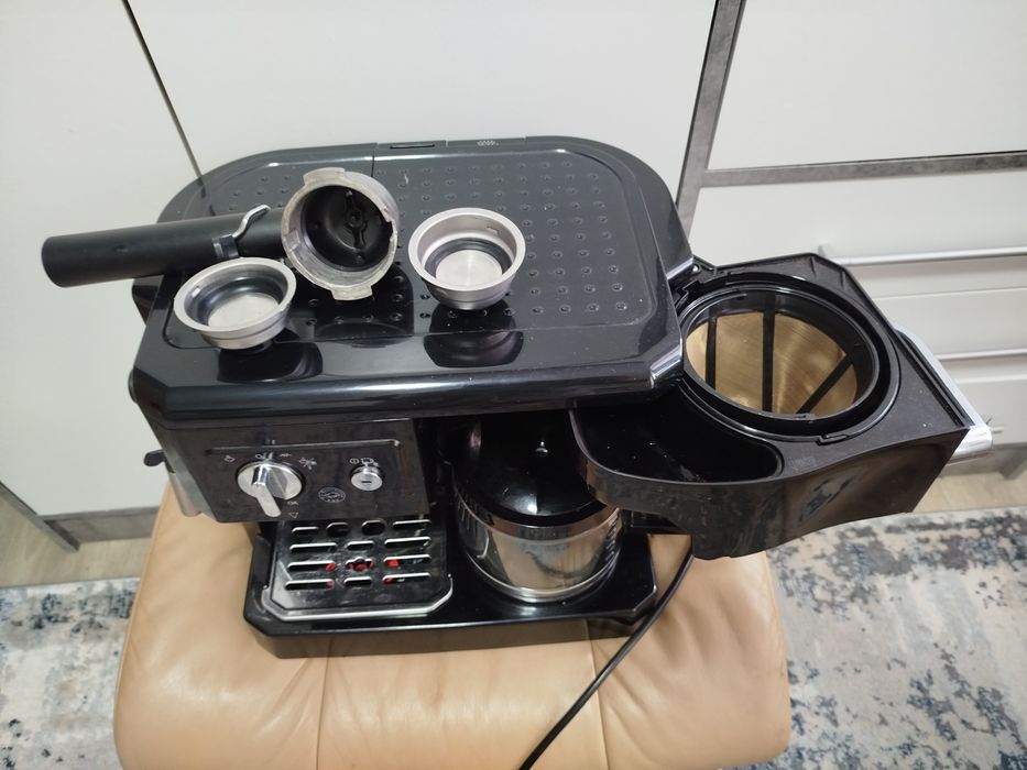 Кавоварка 2-в-1 DeLonghi BCO 410 (Еспресо + Крапельна)