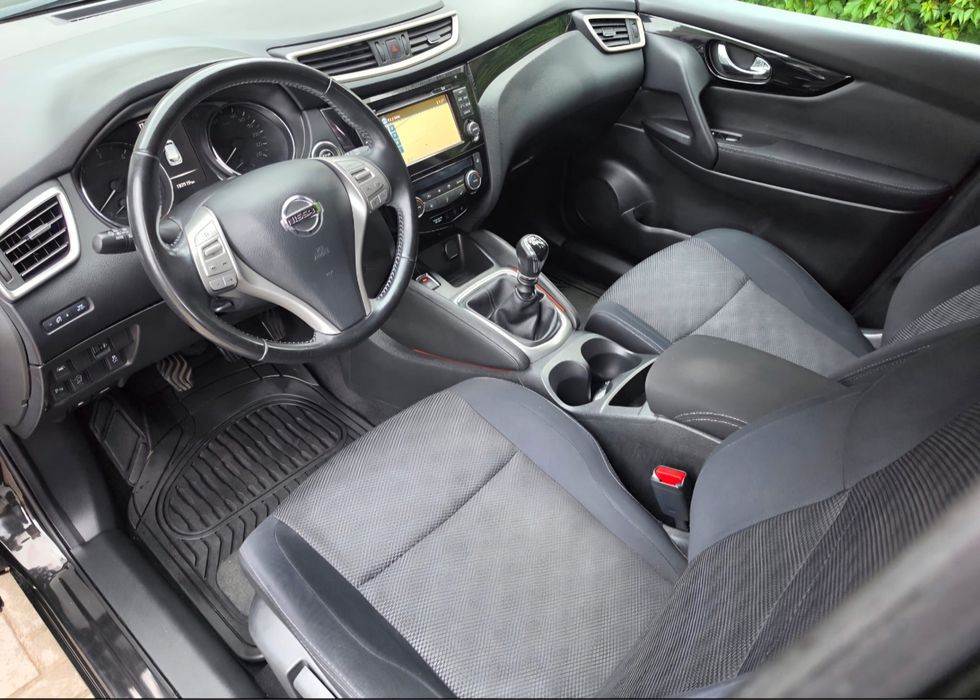 ***Rezerwacja***Nissan Qashqai J11 Kamera 360 Keyless Nawigacja Ledy