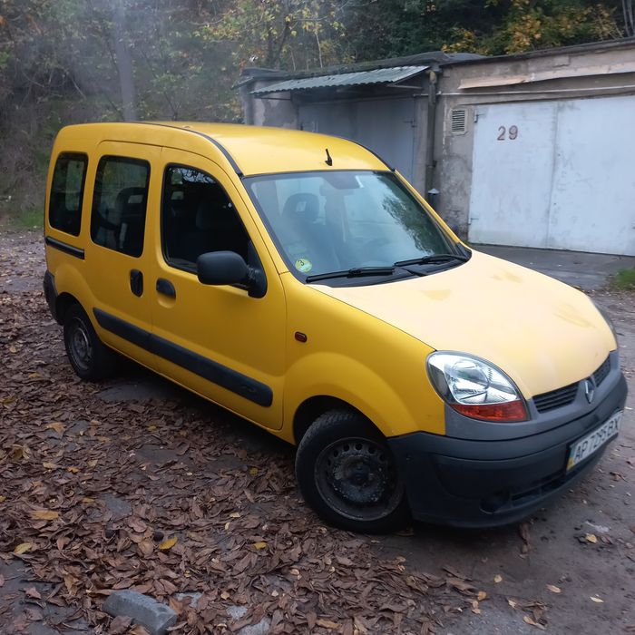 Продам Renault kangoo  2003 года