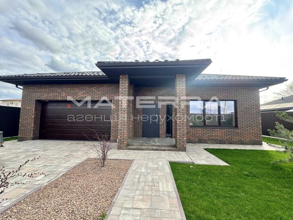 Продаж сучасного будинку 122 м² + мансарда, гараж та тераса!