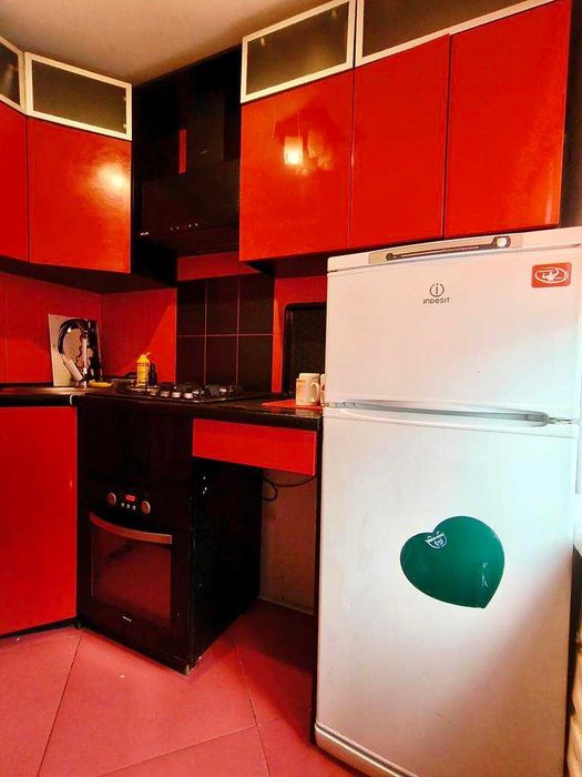 Продаж 3-х кімнатної квартири з меблями по вулиці Самоквасова 18 (мікрорайон Шерстянка)