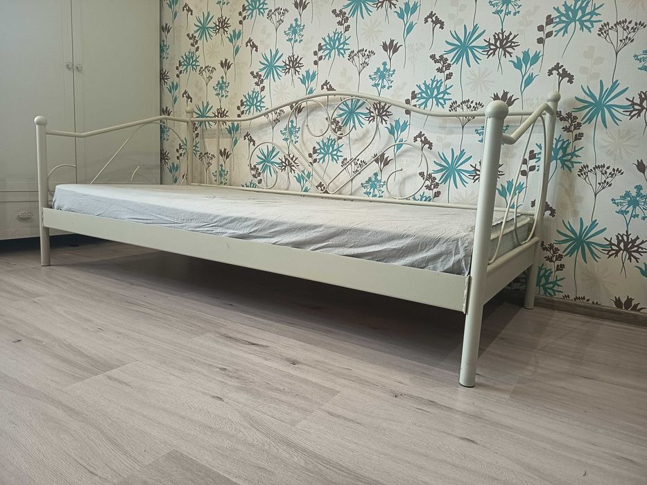 Ліжко 2.0 м. з матрацом р-н. Шулявка