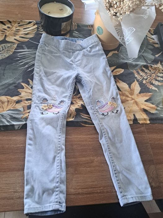 Spodnie H&M z miekiego jeansu na gumie 98
