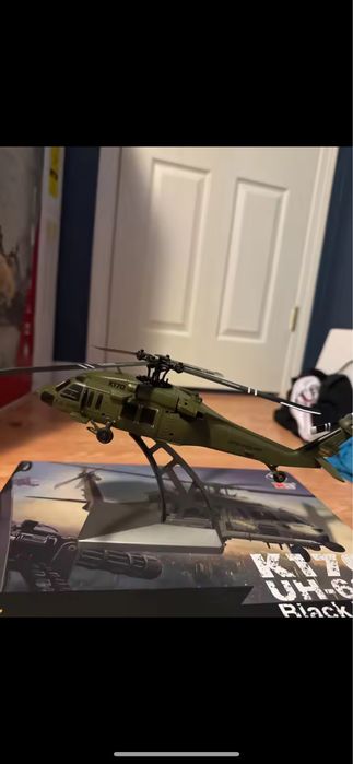 Helikopter wojskowy zdalnie sterowany UH60L Black Hawk