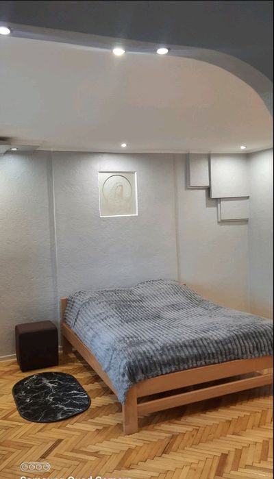 Подобова 1-к Власник