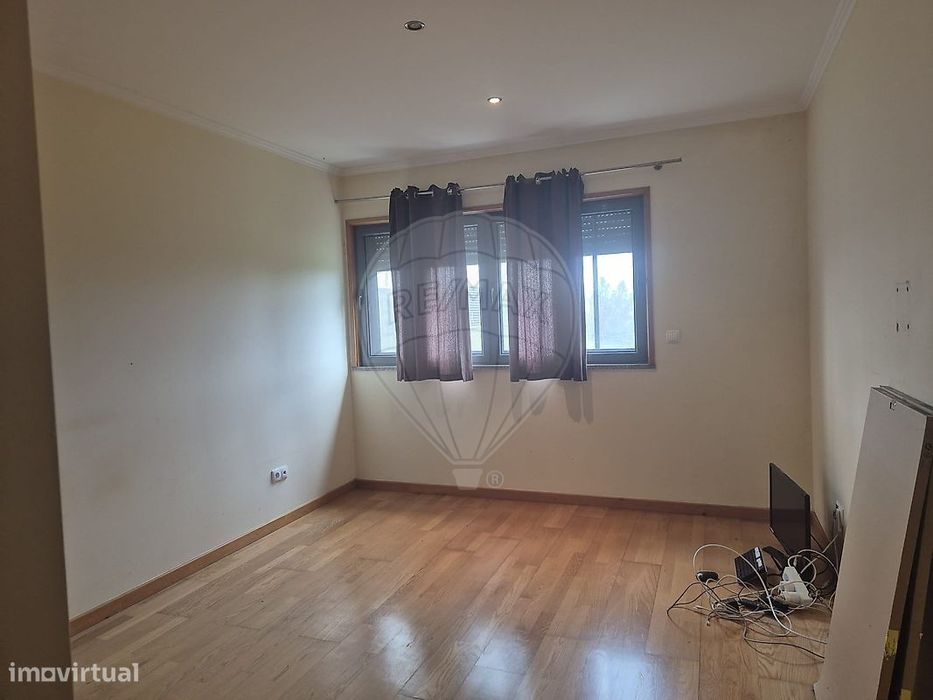 Apartamento T2 para arrendamento
