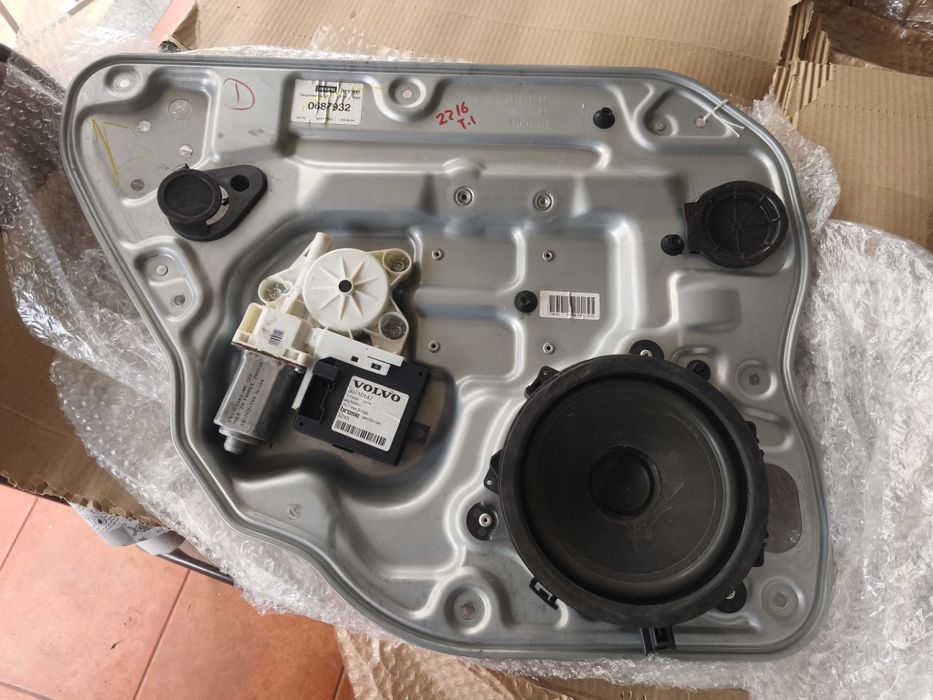 Elevador Volvo v50 porta traseira esquerda