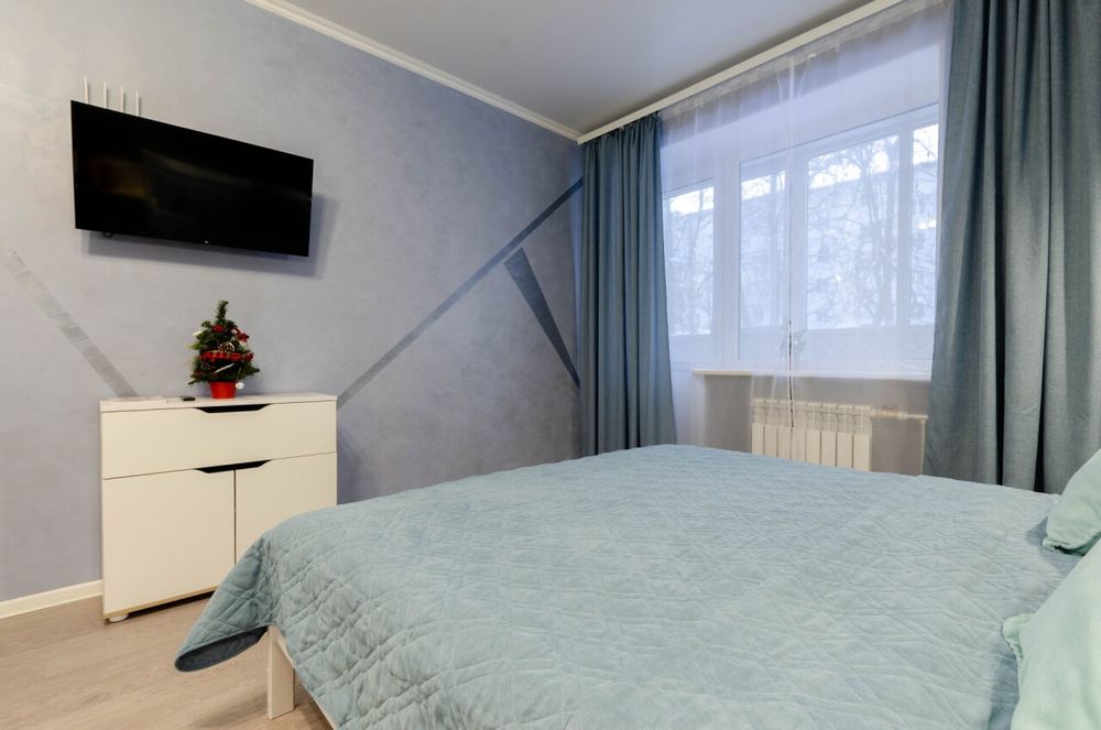 Новая ВИП квартира 2+2 с новым ремонтом в Центре Харькова
