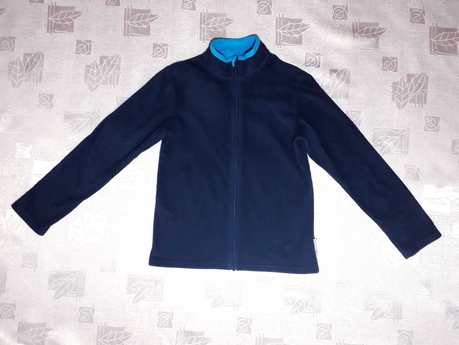 Термокофта (OUTVENTURE), на рост 146-152 см, в хорошем состоянии.