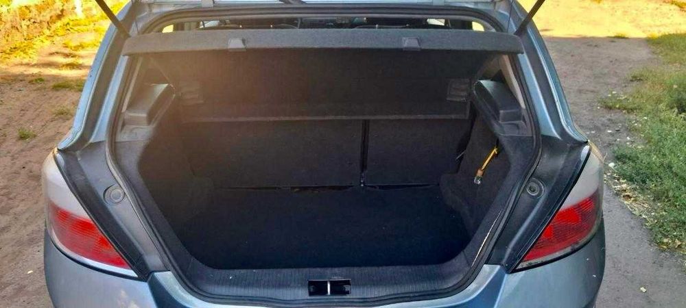 Автомобіль OPEL Astra H