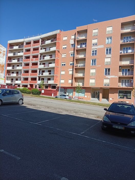 Empreendimento,em fase de Construção.T1 no 5 Piso.