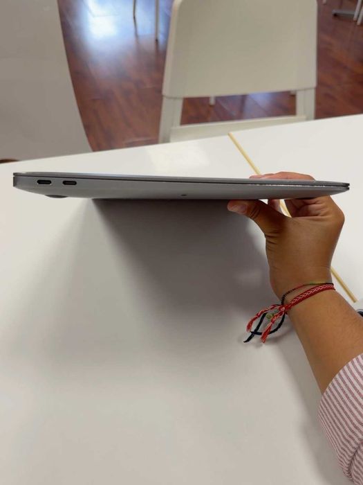 MacBook Air 13" com chip Apple M1, de 2020