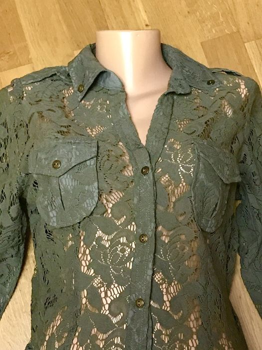 Кружевная блузка