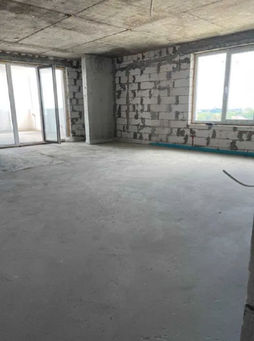 Продаж чудової 2 кім квартири, 106м.кв пр.С.Бандери