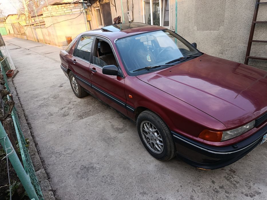Mitsubishi galant 6