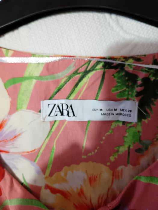 Vestido florido da Zara