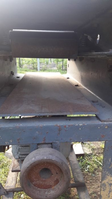 Станок  деревообробний