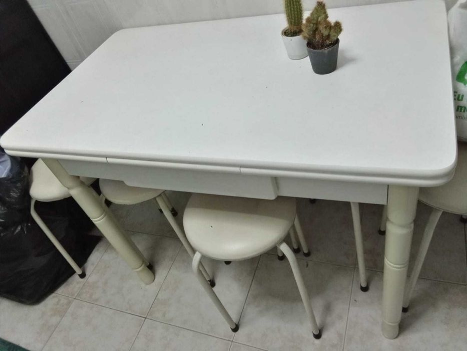 Mesa Cozinha Branca Extensivel
