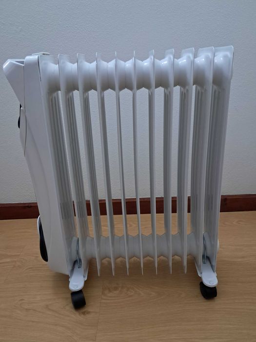 Aquecedor a Óleo Haeger 2500W — Potente, Silencioso e Económico!