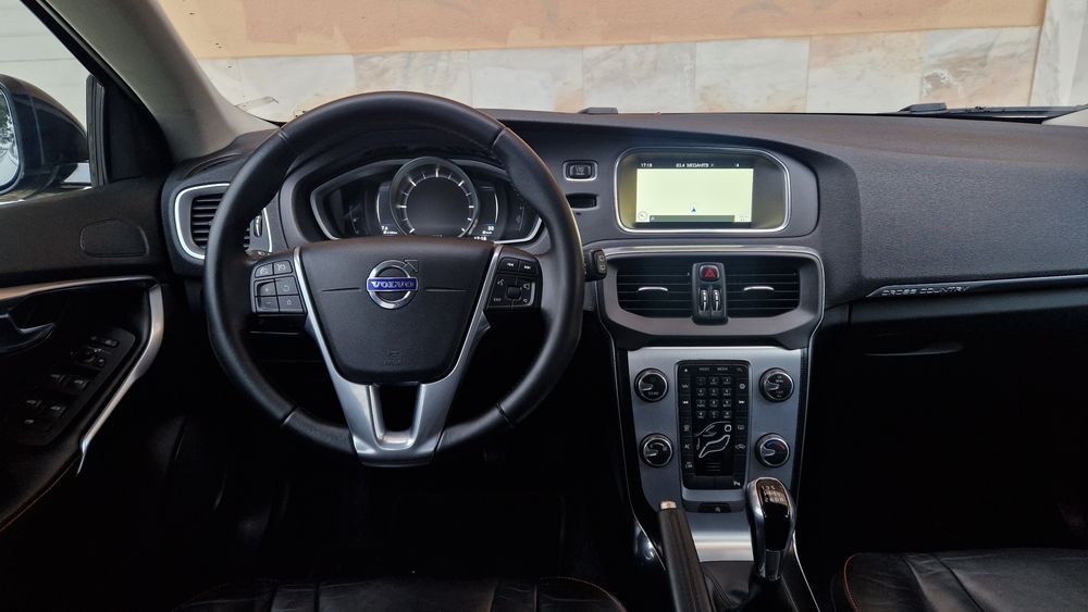 Volvo V40 Cross Country 2.0 D2 Ocean Race