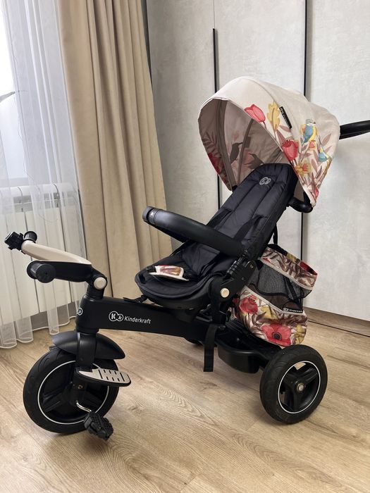 Триколісний велосипед Kinderkraft Easytwist