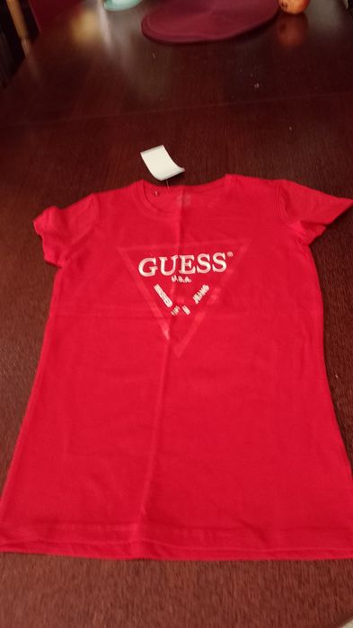 Piękna bluzeczka czerwona rozm S