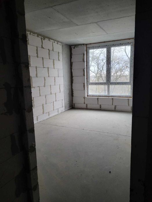 Видова 2К в зданому будинку. Розвинений район. Газ. Котел