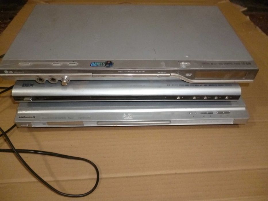 DVD-проигрыватель dex hyundai vga lg