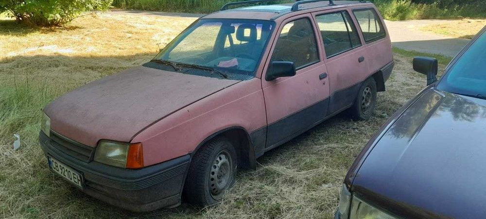 Продам Авто Опель кадет унівесал