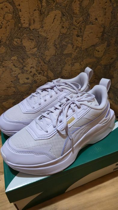 Кросівки жіночі Puma Cosmo Rider