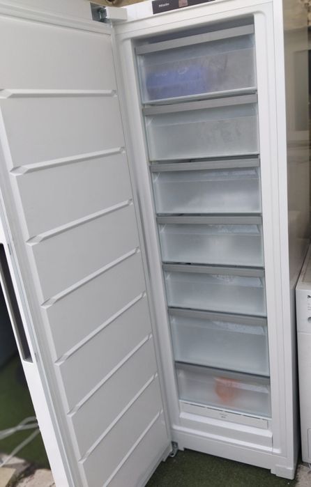 Arca congeladora Miele perfeita