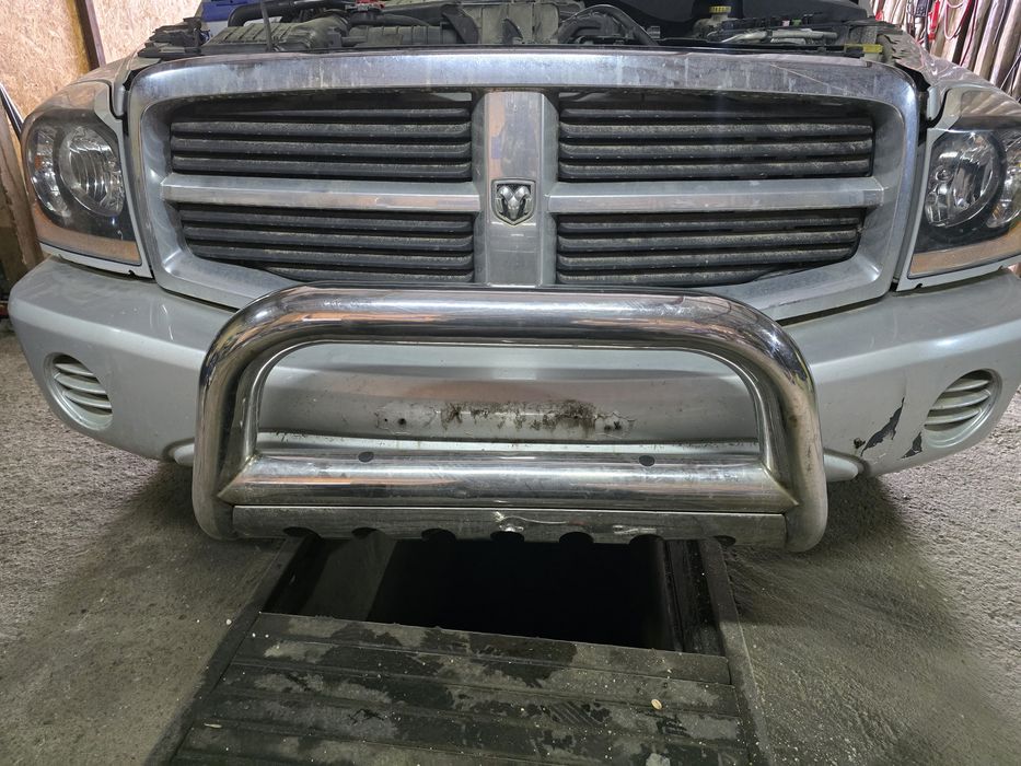Orurowanie zderzaka przód stopnie boczne Dodge Durango 2005r