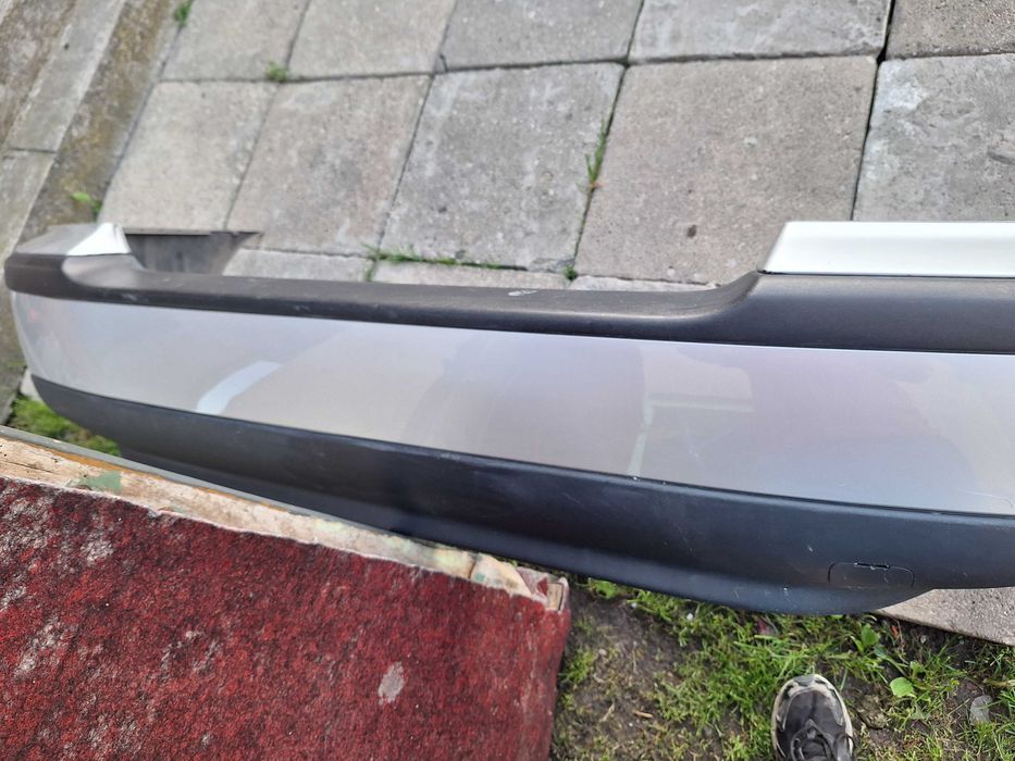 VOLVO S60 I zderzak tył srebrny 426-26