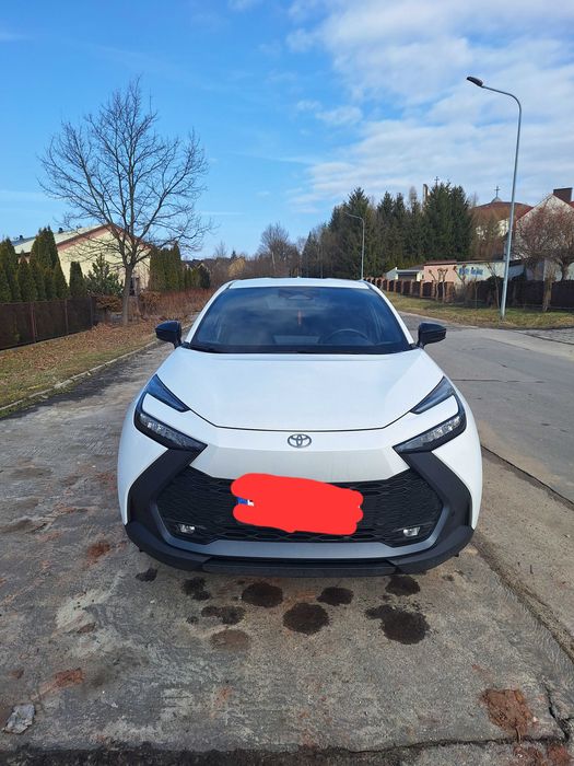 Toyota chr  1 .8 hybrid style 2024