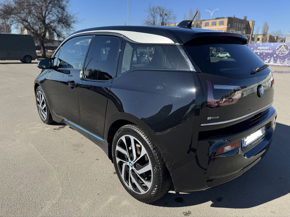 BMW i3 (2018)(33,2kWh)