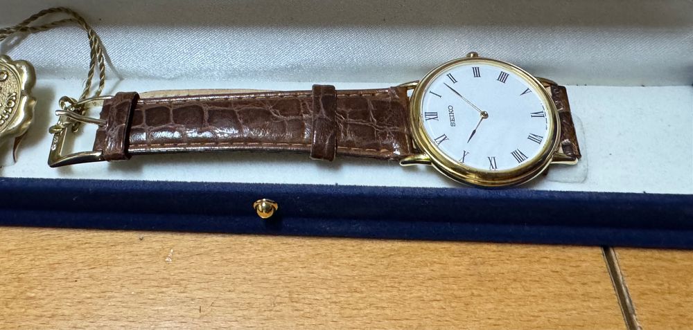 Relógio Seiko em ouro de 18K – clássico