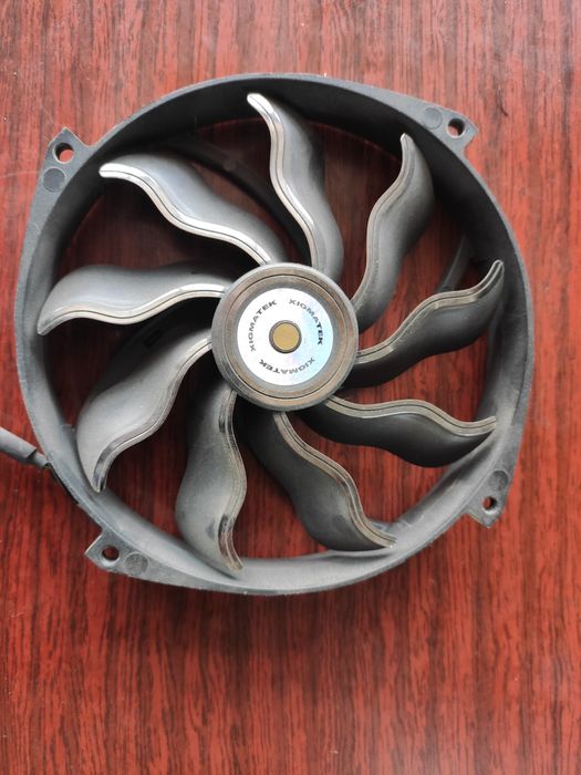 Продам вентилятор Xigmatek  XAF-F1451