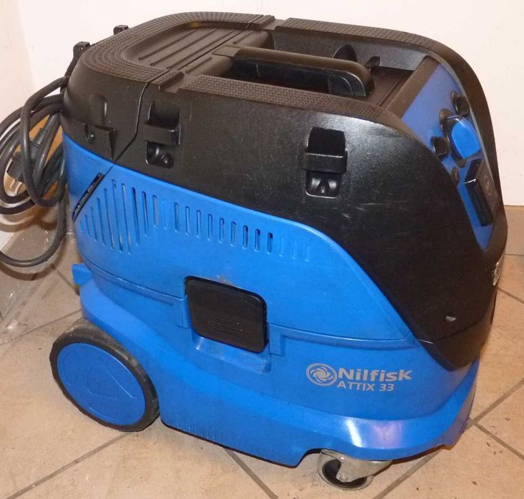 Odkurzacz przemysłowy Nilfisk Attix 33-2M IC