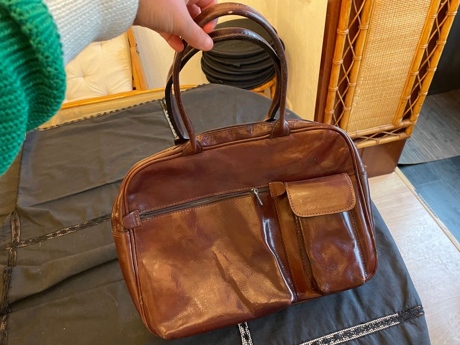 Bolsa em pele marca Velvet’s