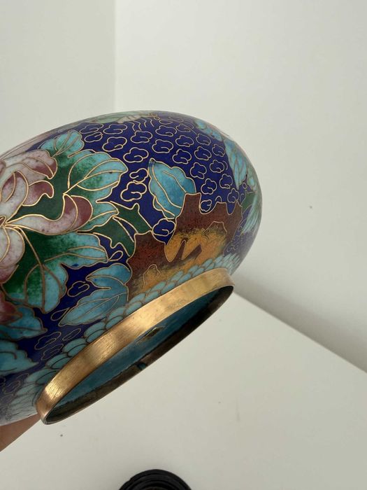 Pote chinês de gengibre com tampa em Cloisonné