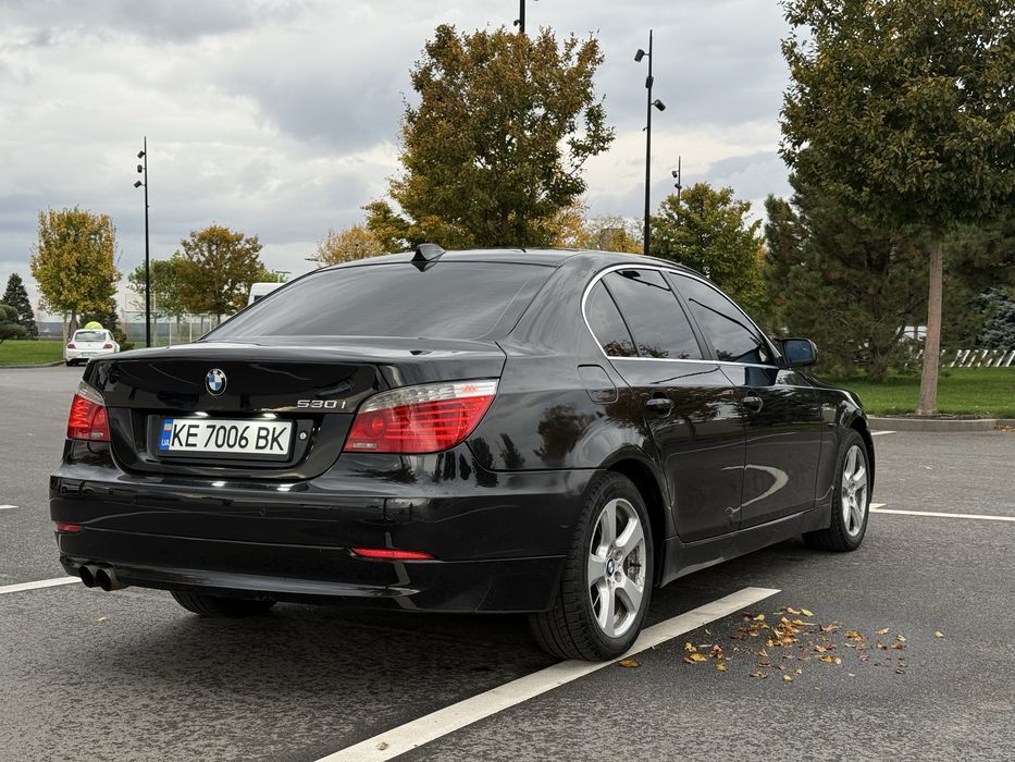 Продам BMW 5 series E60 530xi