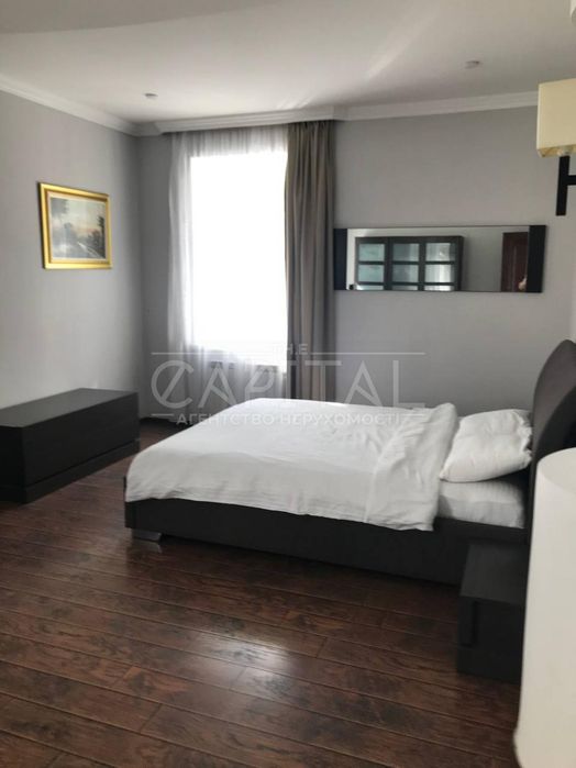 Оренда будинку 250м2,  Солом'янка